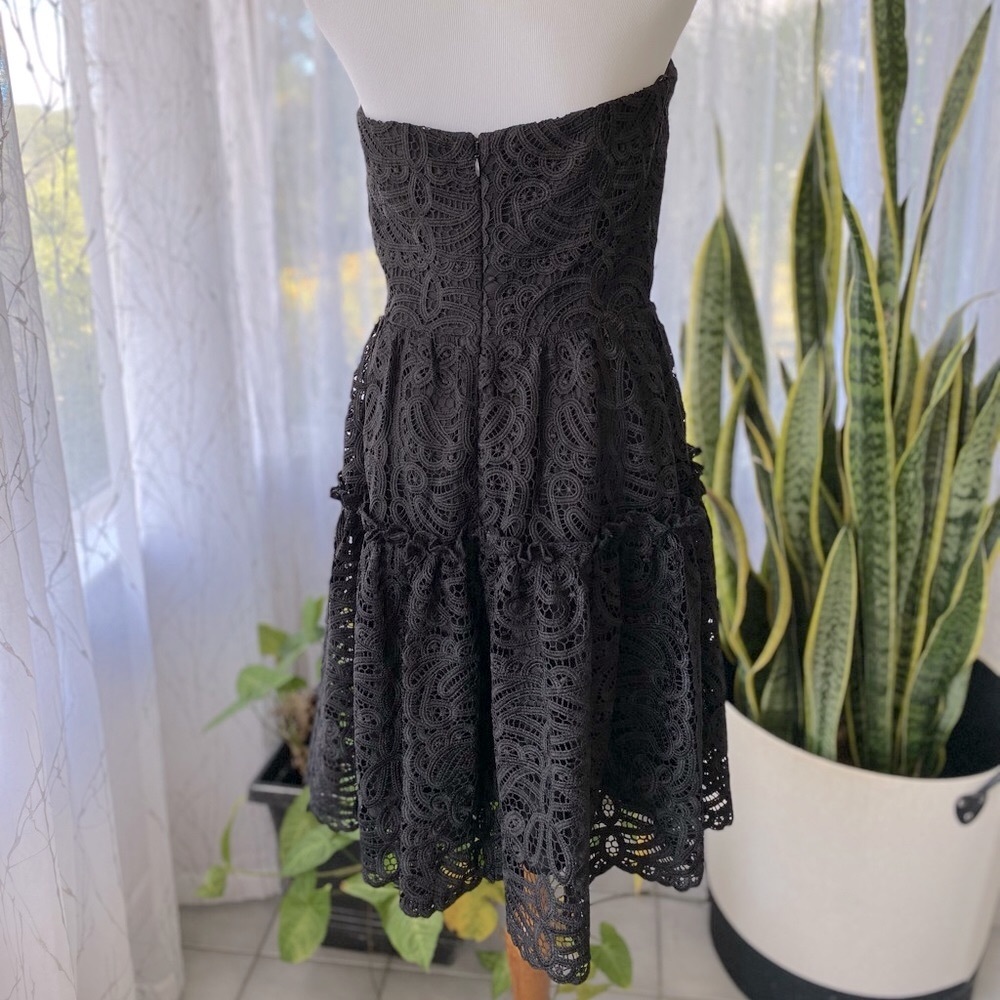 ANTHROPOLOGIE Black Lace Strapless Dress 6 - Picture 6 of 12